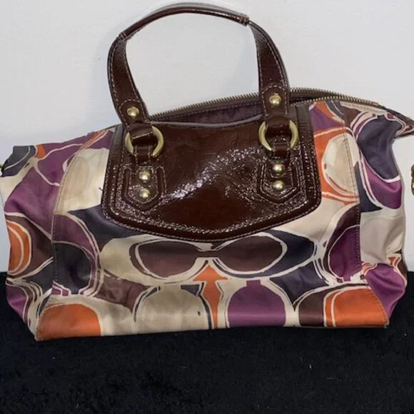 Coach Shoulder Purse - Picture 2 of 9